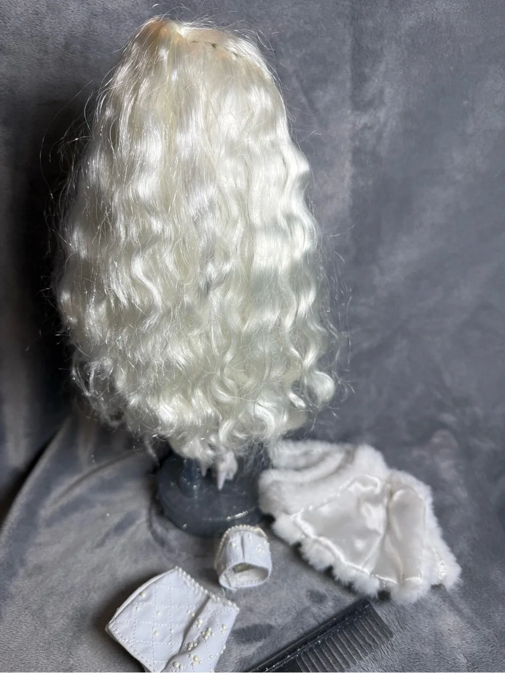 Shadow High Natasha Zima Doll – White Grayscale Fashion Doll